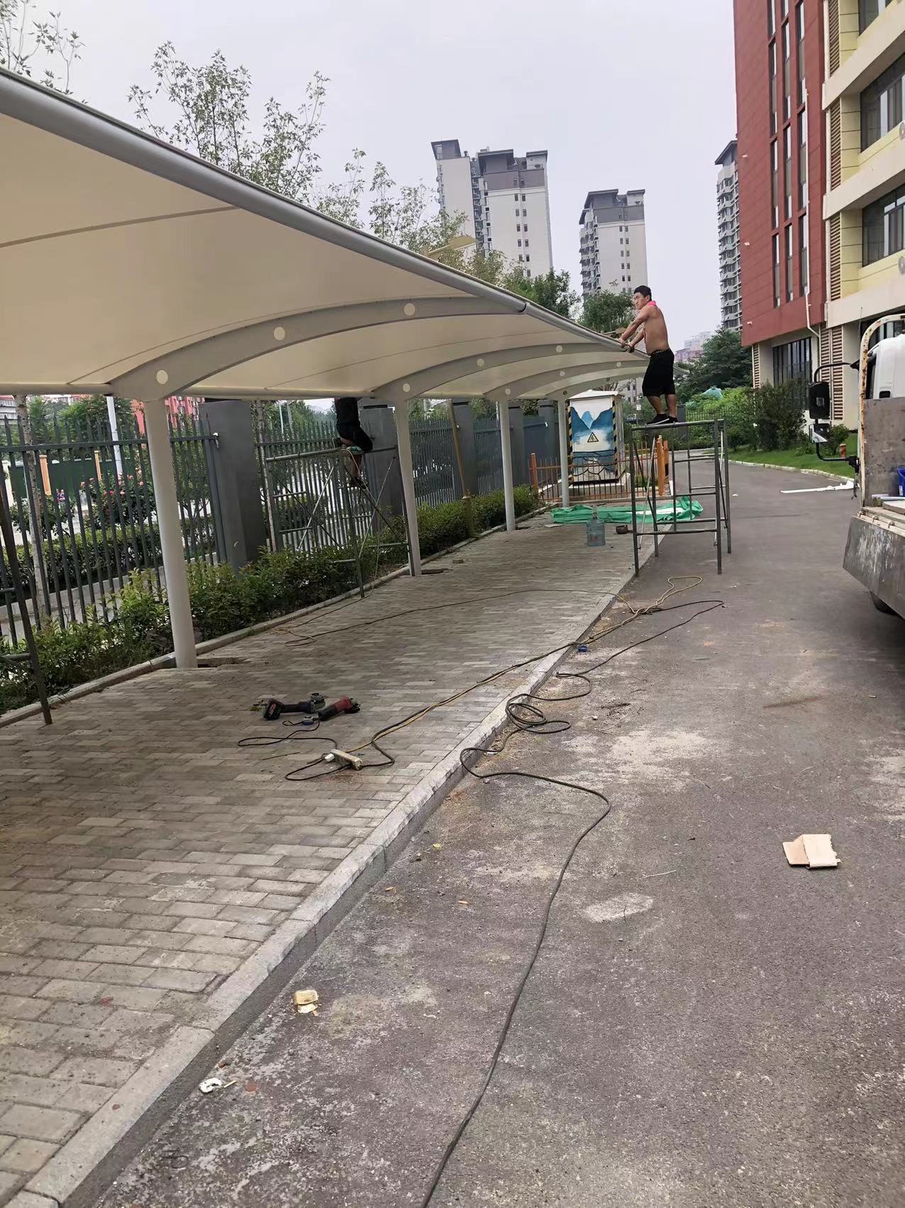 膜結(jié)構(gòu)停車棚應(yīng)該注意哪些要點？